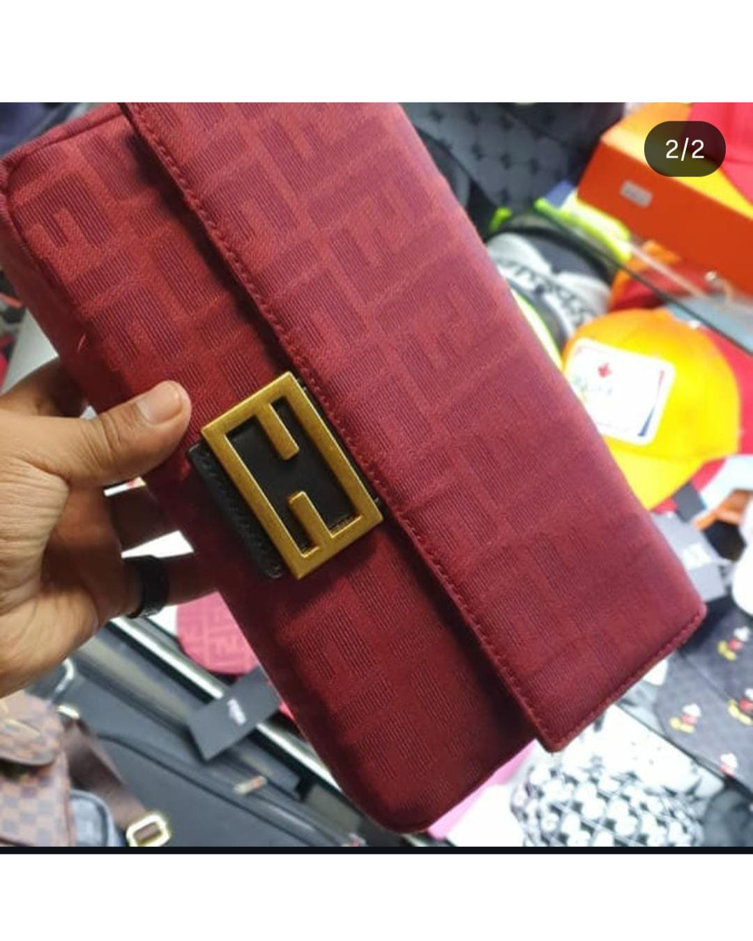 cartera FENDI